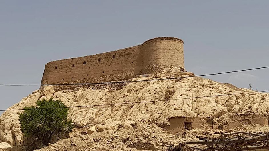 Simakan Castle, Iran